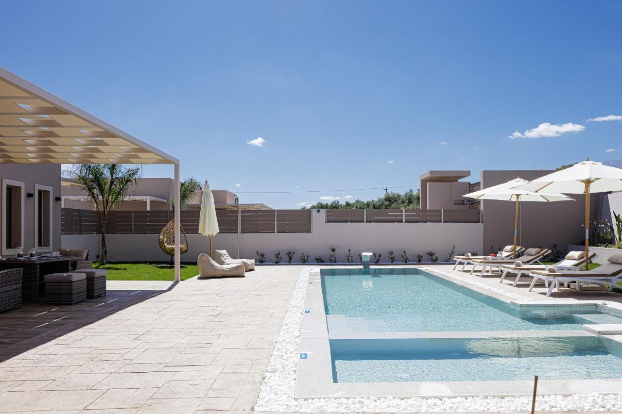 Koin Villa Sunset, With Heated Pool & Whirlpool, By Thinkvilla Perama  Exterior photo
